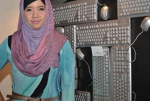Kisah Sukses Aulia Halimatussadiah pendiri Nulisbuku.com - Perencana Keuangan Independen Finansialku