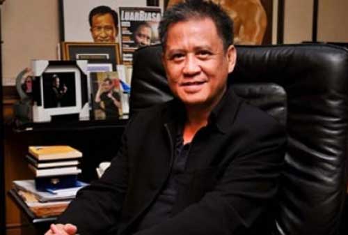 Andrie Wongso Cerita Motivasi Tetesan Air yang Dapat Melubangi Batu dan 40 Kata-Kata Mutiara Lainnya 01 - Finansialku