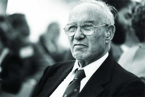 Kata-kata Bijak Peter Drucker yang Dapat Mengubah Bisnis sekaligus Mengubah Dunia 02 - Finansialku