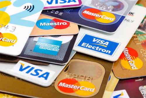 Pahami Perbedaan Karakteristik Antara Kartu Debit dan Kartu Kredit. Yang Mana Pilihan Anda 01 - Finansialku