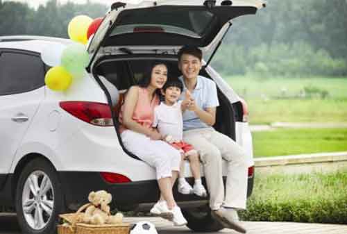 Sebelum Ambil Kredit Mobil, Pilih Fitur Mobil Keluarga Berikut Ini 02 - Finansialku