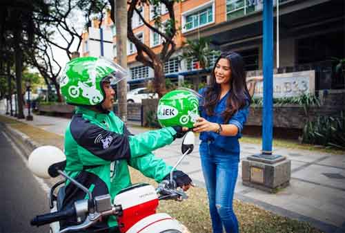 Lebih Murah Mana Harga Ojek Online Gojek, Grab atau Uber 02 - Finansialku