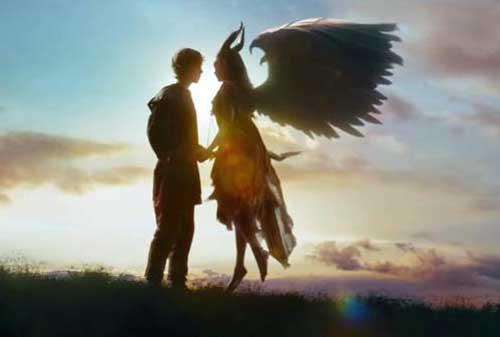 20 Pelajaran Keuangan dari Film Disney 08 Maleficent - Finansialku
