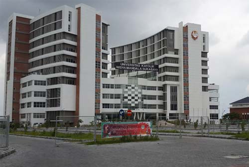 Biaya Kuliah Fakultas Kedokteran Swasta Universitas Katolik Widya Mandala