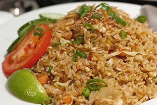 Makan-Enak-Di-Tanggal-Tua-02-Nasi-Goreng-Finansialku