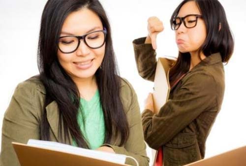 Teman-yang-Baik-Bagi-Keuangan-04-Finansialku