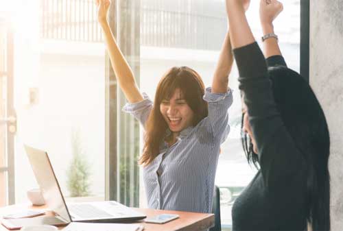 Orang Kaya Selalu Punya Solusi Saat Menghadapi Masalah 01 Sukses - Finansialku