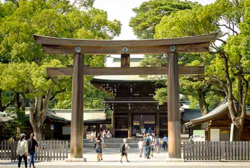 Meiji-Shrine-1-Finansialku