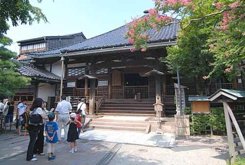 Myoryuji-Ninja-Temple-25-Finansialku