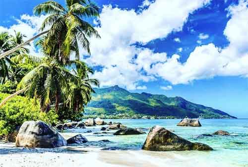 Tempat Wisata yang Akan Hilang Dari Muka Bumi 02 The Seychelles - Finansialku