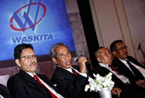 Kisah-Sukses-M-Choliq-Waskita-Karya-02-Finansialku