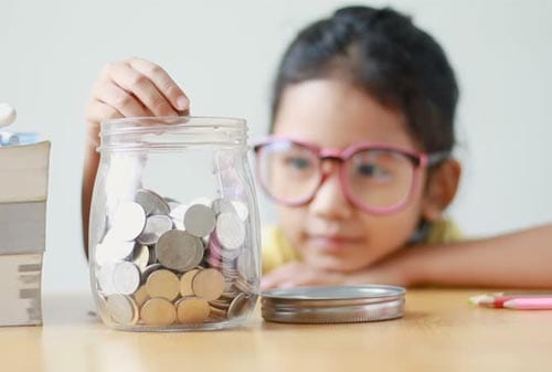 Mom and Dad! Ketahui 15 Cara Jitu Mengajarkan Anak Tentang Keuangan 2 Finansialku