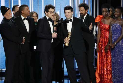 Daftar Pemenang Golden Globe Award 2019 06 Spider-Man Into the Spider-Verse - Finansialku