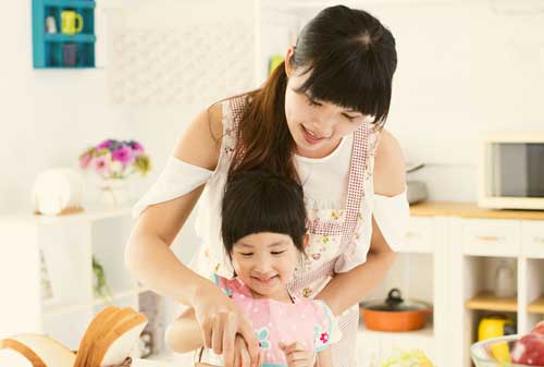 Rahasia dan Tips Investasi untuk Ibu Rumah Tangga Ala Ultimaprensa 02 Ibu dan Anak - Finansialku