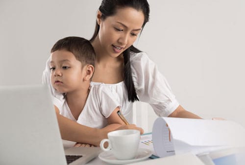 Rahasia dan Tips Investasi untuk Ibu Rumah Tangga Ala Ultimaprensa 03 Investasi Moms - Finansialku