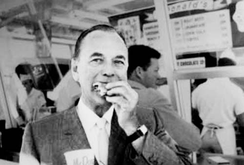 Kisah Sukses Ray Kroc Pemilik McDonald 02 - Finansialku