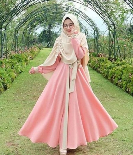 Tampil Trendy Dengan Baju Gamis Terbaru Tahun Ini 03 Gamis Syar'i Modern - Finansialku