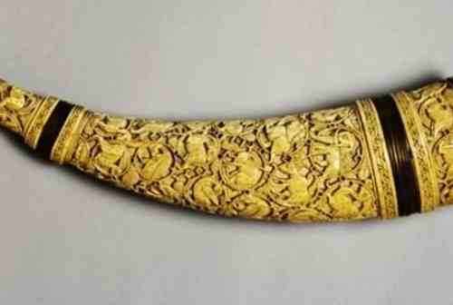 Barang Antik Termahal 03 Olyphant Battle Horn - Finansialku