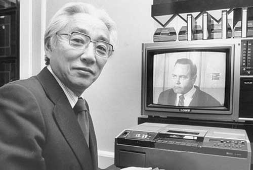 Kisah Sukses Akio Morita 02 - Finansialku