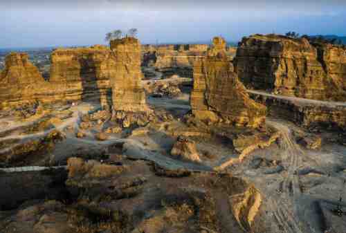 Tempat Wisata Jawa Tengah 14 Brown Canyon - Finansialku