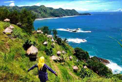 Tempat Wisata Jawa Tengah 15 Pantai Menganti - Finansialku