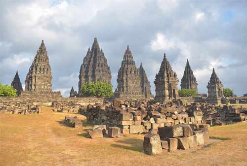 Wisata Candi Prambanan 05 - Finansialku