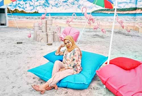 Wisata Selfie 03 (This Is Me) - Finansialku